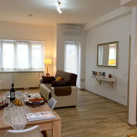 Apartment Belle Maison Giulia Lido di Ostia